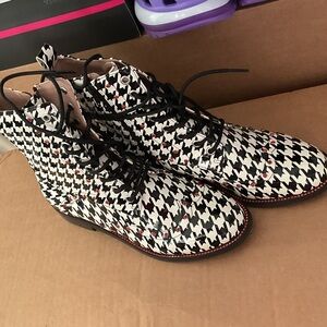 Betsey Johnson Houndstooth Boots